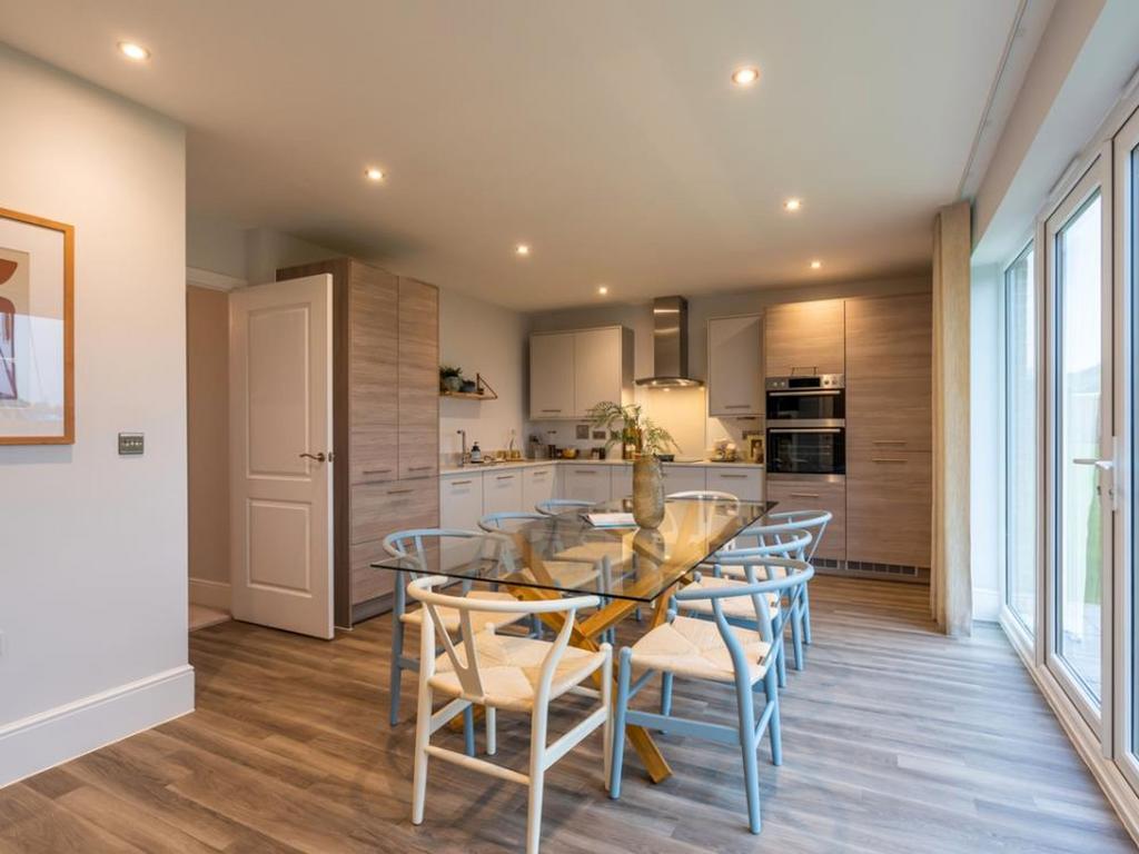 Kitche/Dining