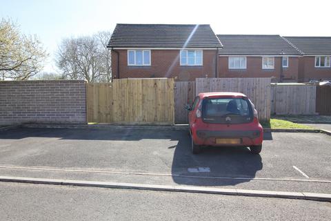 14 Bowling Green, Street, BA16 0AH