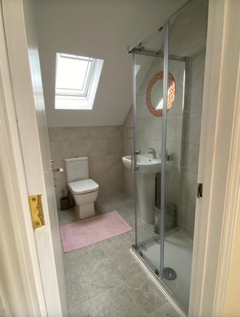 Bathroom.jpeg