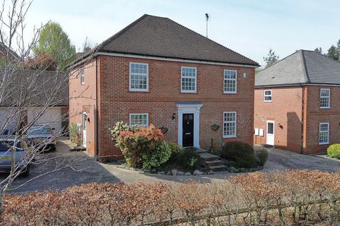 4 bedroom detached house for sale, Nutley Drive, Fleet GU51