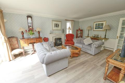 4 bedroom detached house for sale, Nutley Drive, Fleet GU51