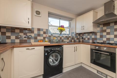 2 bedroom flat for sale, Nelson Street, Queensbury BD13