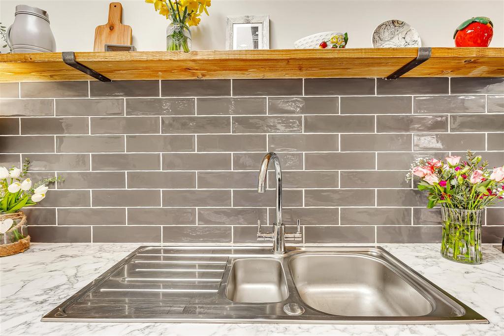 Kitchen sink.jpg
