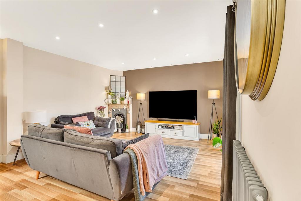 Https://login3.vebraalto.com/#living room.jpg
