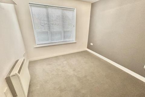 2 bedroom apartment for sale, Upton Close, Derby DE74