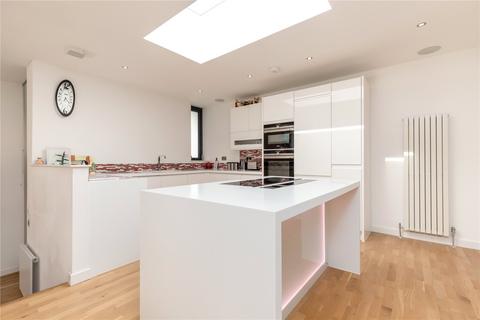 4 Bramdean Grove, Edinburgh, EH10 6JU