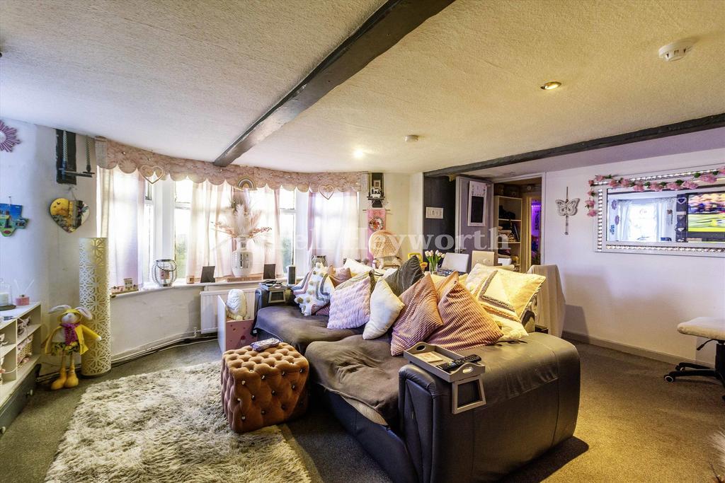 Basement flat lounge