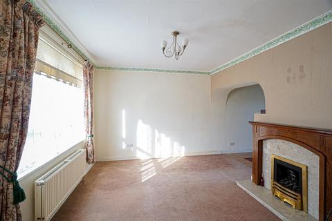 2 bedroom semi-detached house for sale, Quebec Road, St. Leonards-On-Sea