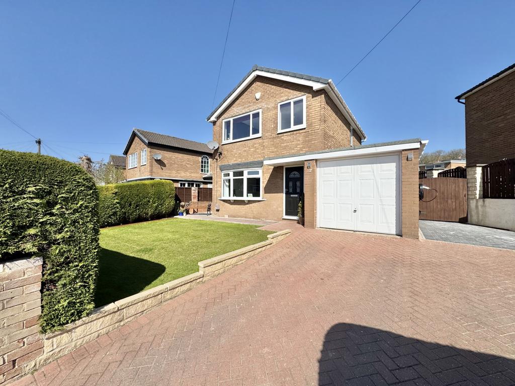 3 Bedroom Detached for Sale