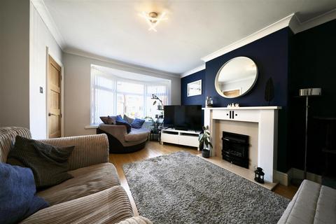 57 Brooklands Road, Hull, HU5 5AD