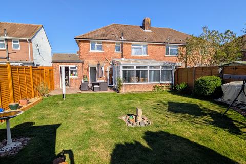 56 Hillson Drive, Fareham, PO15 6PE