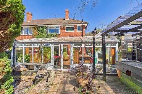 37 Littleheath Road, South Croydon, CR2 7SG