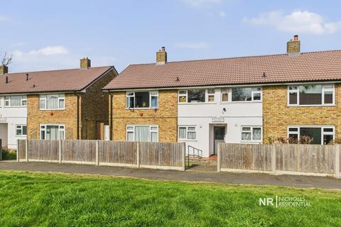 1 bedroom flat for sale, West Ewell KT19