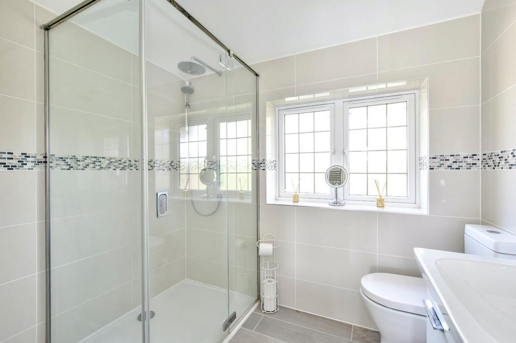 Ensuite Shower Room