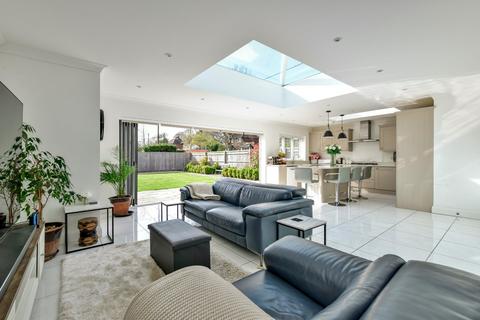 Brays Cottage Chalk Lane, Hyde Heath, Amersham, HP6 5SA