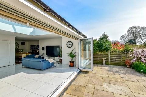 Brays Cottage Chalk Lane, Hyde Heath, Amersham, HP6 5SA