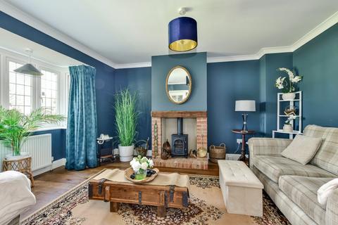 Brays Cottage Chalk Lane, Hyde Heath, Amersham, HP6 5SA