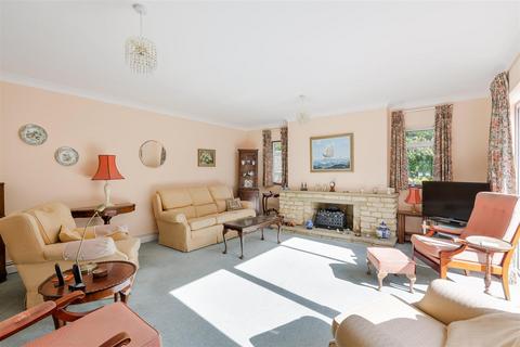3 bedroom detached bungalow for sale, Chipstead, Surrey