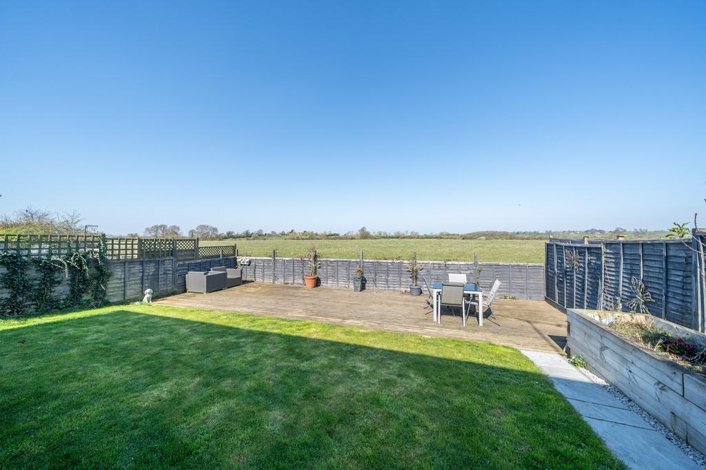 83-Kestrel-Way-07703