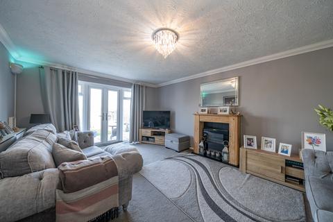 4 bedroom detached house for sale, Aylesbury HP19