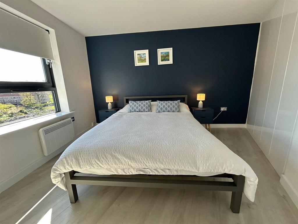 New Bedroom 2.jpg