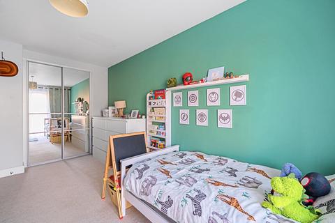 8 Broad Meadow, Leonard Stanley, Stonehouse, GL10 3PG
