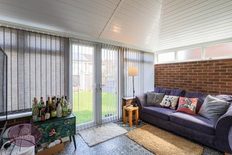 5 Craster Drive, Nottingham, NG6 7FJ