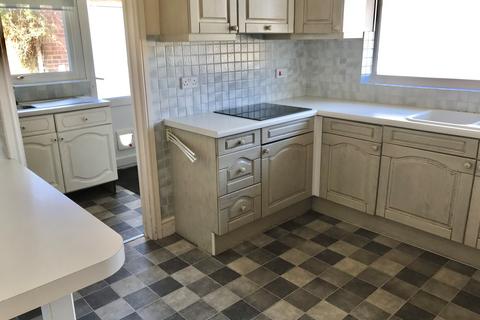 3 bedroom detached bungalow for sale, Salisbury Road, St. Margarets Bay CT15