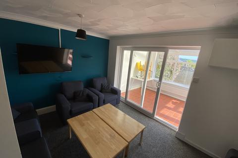5 bedroom semi-detached house to rent, Canfield Close, Brighton BN2