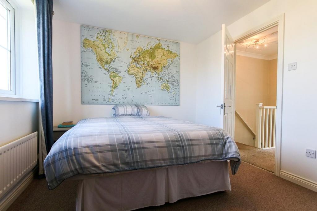Bedroom2.jpg