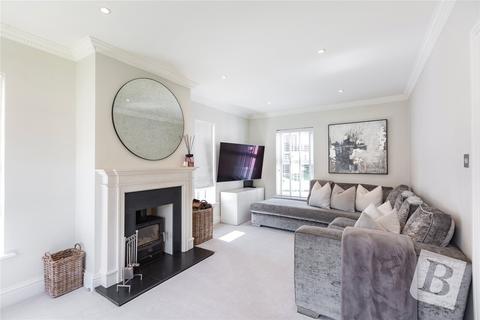 4 bedroom detached house for sale, Melville Drive, Wickford, Essex, SS12