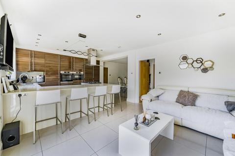 51 The Avenue, Mortimer Common, Reading, RG7 3QU