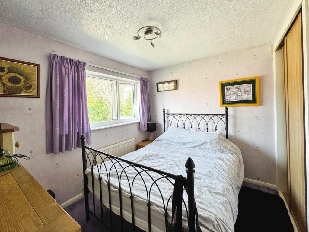 Bedroom 3.jpg