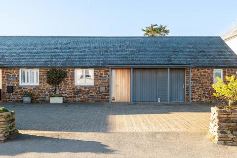 4 bedroom house for sale, 2 Higher Farm, Trebetherick