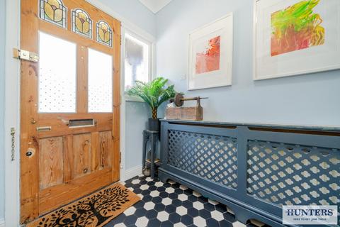 4 Wincrofts Drive, London, SE9 2RG