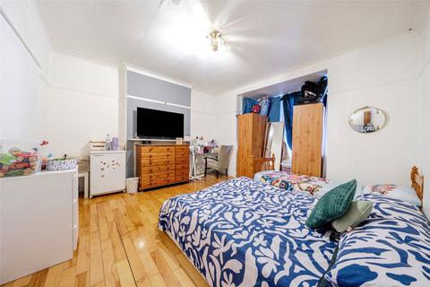 5 bedroom semi-detached house for sale, Burnt Ash Hill, Lee