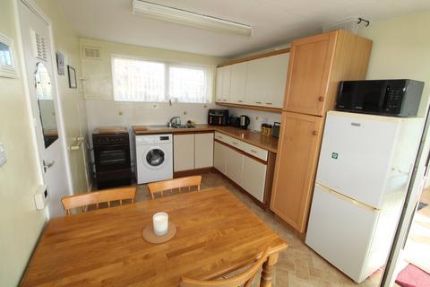 2 bedroom detached bungalow for sale, Carlson Gardens, Lutterworth LE17