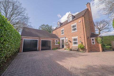 2 Appletree Close, Catherine De Barnes, Solihull, B91 2TQ