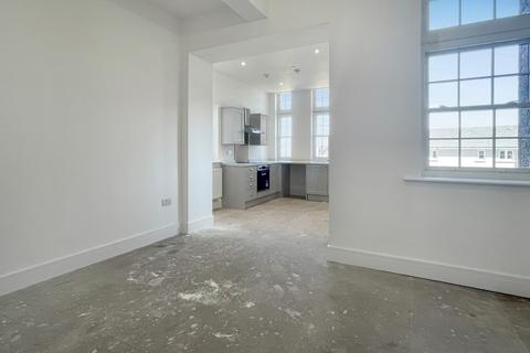 1 bedroom ground floor flat for sale, The Buckley, Old Chester Road, Hollywell, CH8