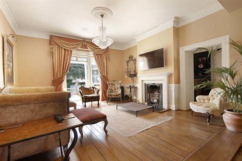 6 bedroom detached house for sale, St. Marys Street, Axbridge, Somerset, BS26