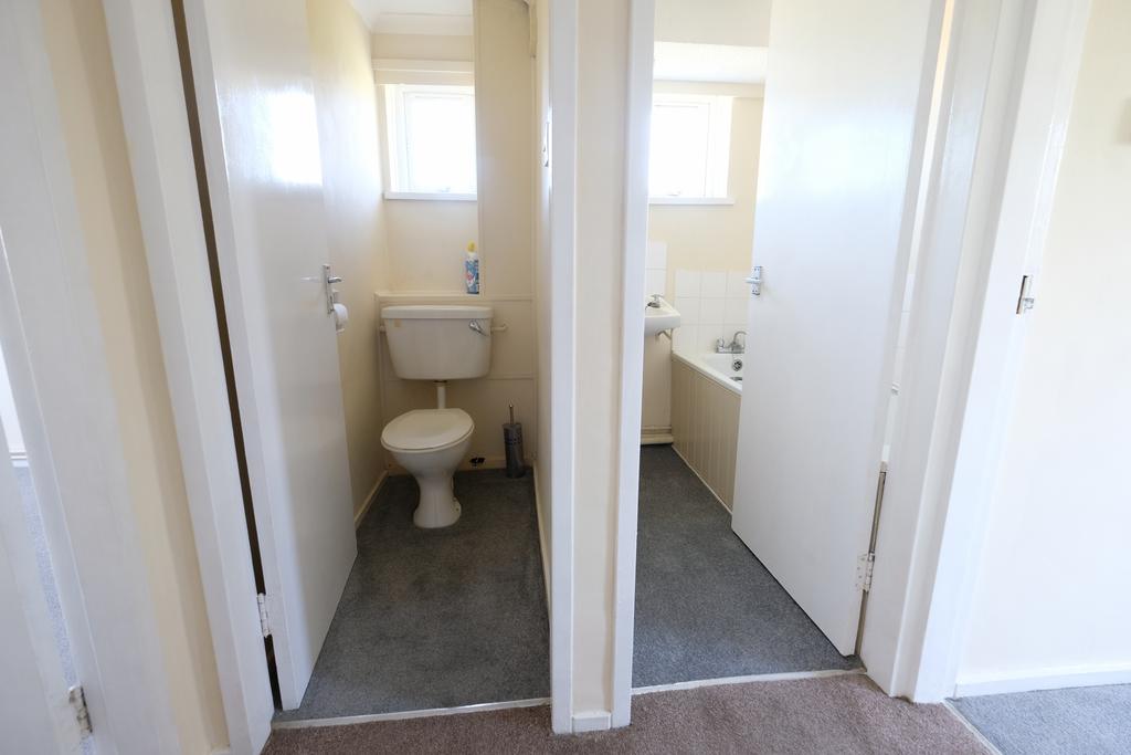 Bathroom/w.c.