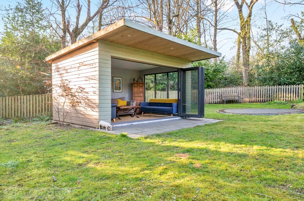 Summer House