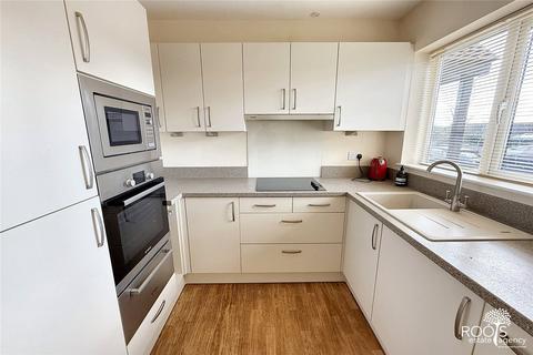 2 bedroom apartment for sale, Ferndale Court, Berkshire RG19
