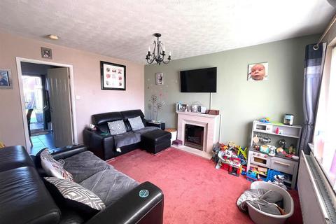 2 bedroom semi-detached house for sale, Chandler Way, Lowton