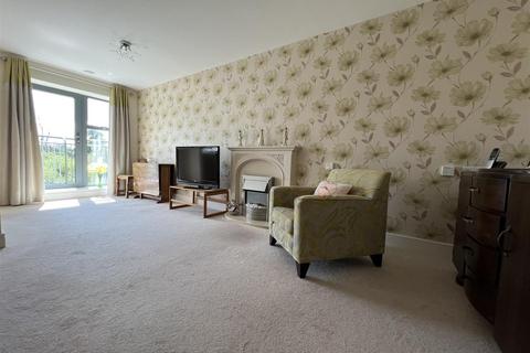 1 bedroom apartment for sale, Jebb Court, Ellesmere.