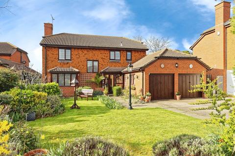 4 bedroom detached house for sale, Churchwood Drive, Whitstable CT5