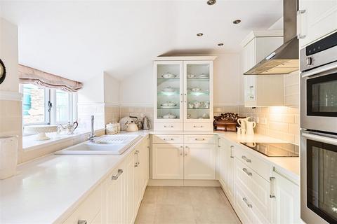 Trinity Cottage College, East Chinnock, Yeovil, BA22 9DY