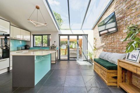 3 bedroom semi-detached house for sale, Manor Lane, Sunbury-On-Thames TW16