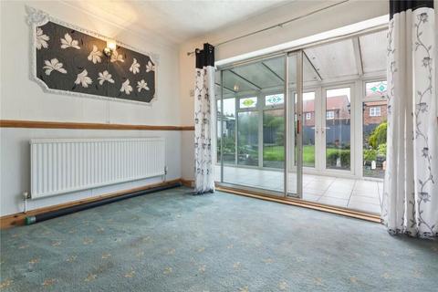 5 Clay Lane, Holton Le Clay, Grimsby, DN36 5AG