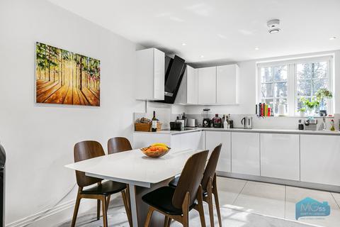 1 bedroom apartment to rent, Ashridge Close, Finchley, London, N3